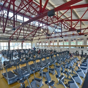 12 Elliptical Mistakes That Can Sabotage Your Workout