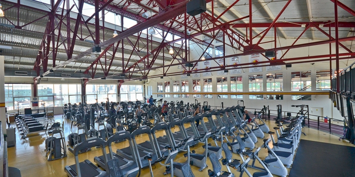 12 Elliptical Mistakes That Can Sabotage Your Workout